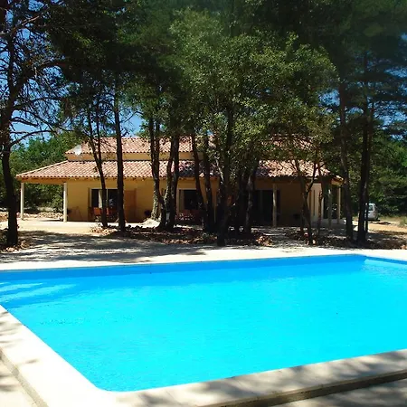 La Lauze Apartment *
