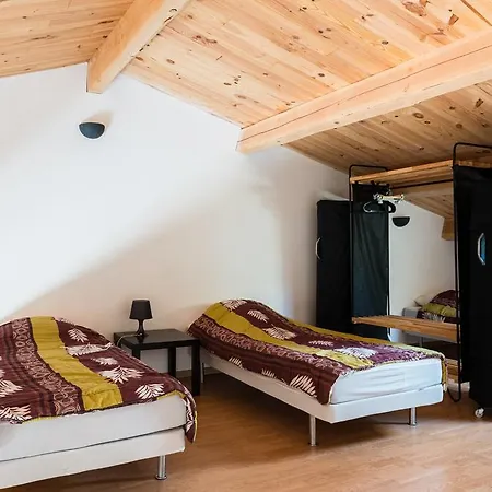 Apartment La Lauze